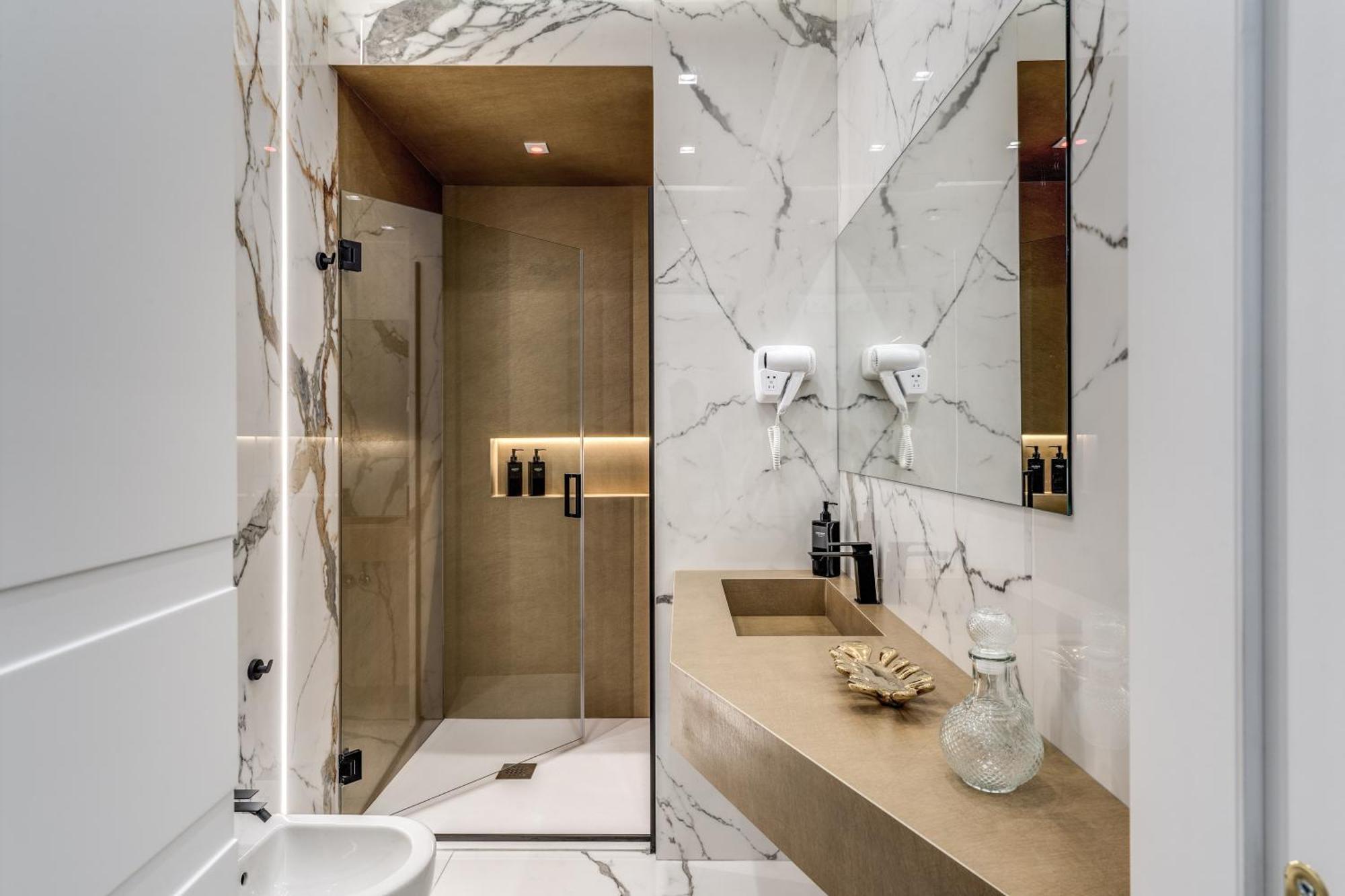 Atarooms Suites Napoli 外观 照片
