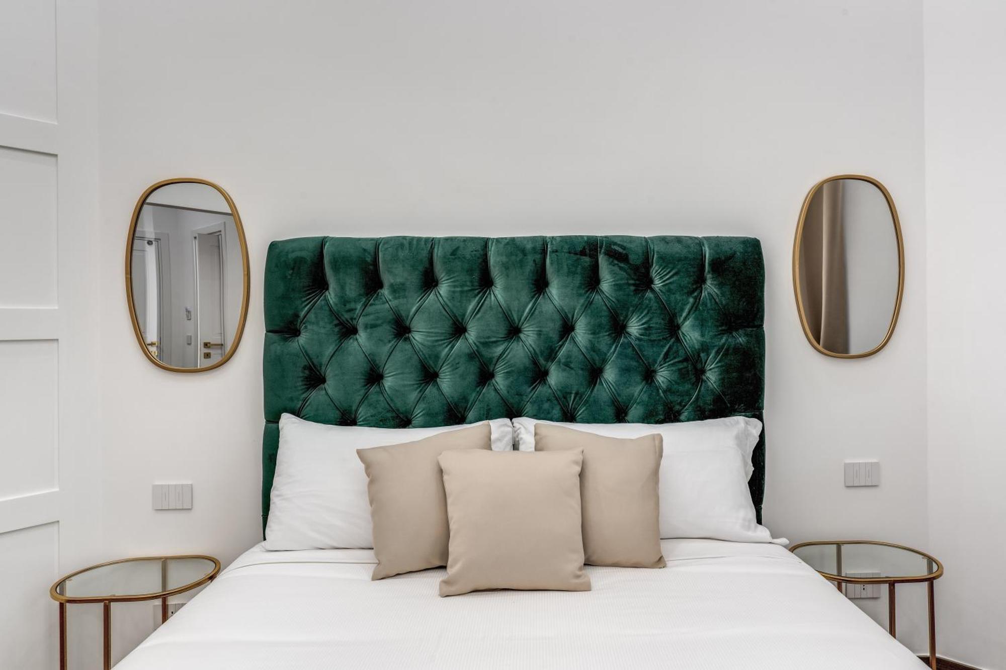 Atarooms Suites Napoli 外观 照片
