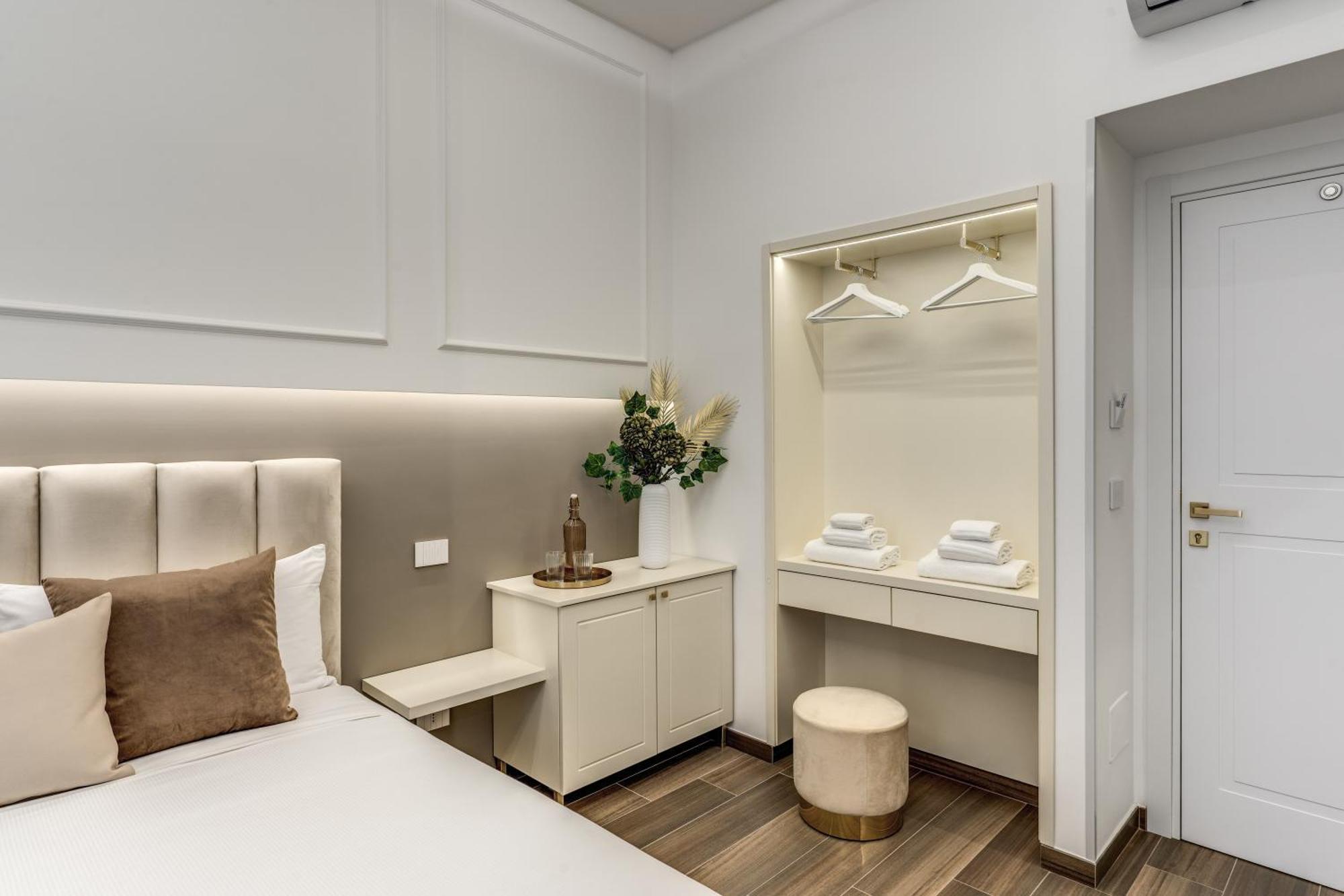 Atarooms Suites Napoli 外观 照片